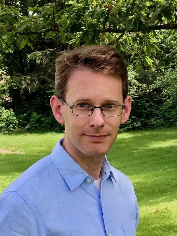 Alan Ross